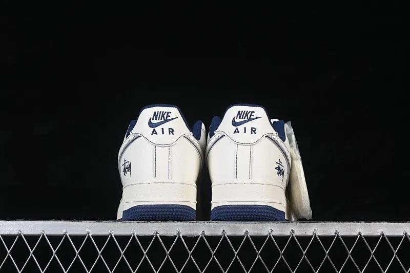 All Categories Nk Air Force 1 Air Force Series Nk Air Force 1 Low Air Force Low Nike Air Force 1'07 Low Retro Burgundy Air Force One Low Casual Shoes MM3399-806
